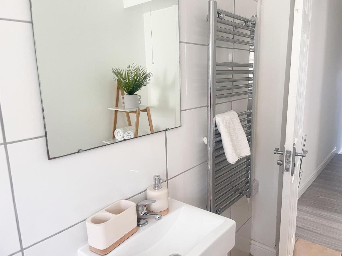 Brighton City Centre 2Br Apartment - Perfect For Contractors, Families & Groups - Free Parking & Walk To Beach Eksteriør billede
