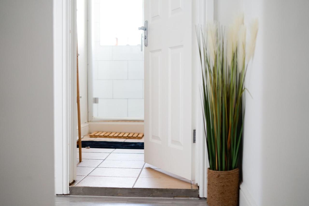 Brighton City Centre 2Br Apartment - Perfect For Contractors, Families & Groups - Free Parking & Walk To Beach Eksteriør billede