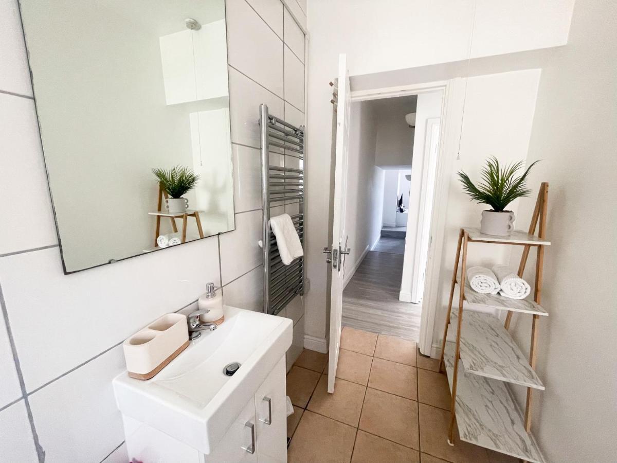 Brighton City Centre 2Br Apartment - Perfect For Contractors, Families & Groups - Free Parking & Walk To Beach Eksteriør billede